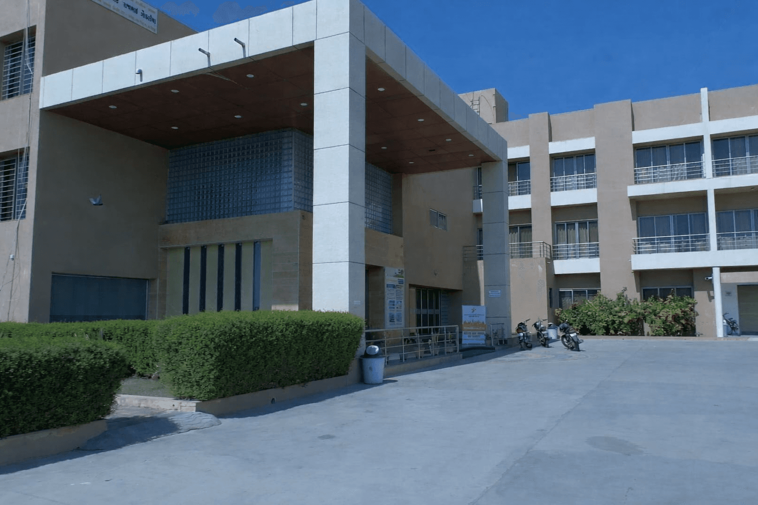 Luxury Stay in Dwarka